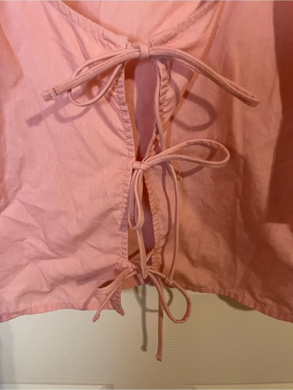Abercrombie & Fitch Puff Sleeve Tie Up Blouse in Baby Pink Size Small